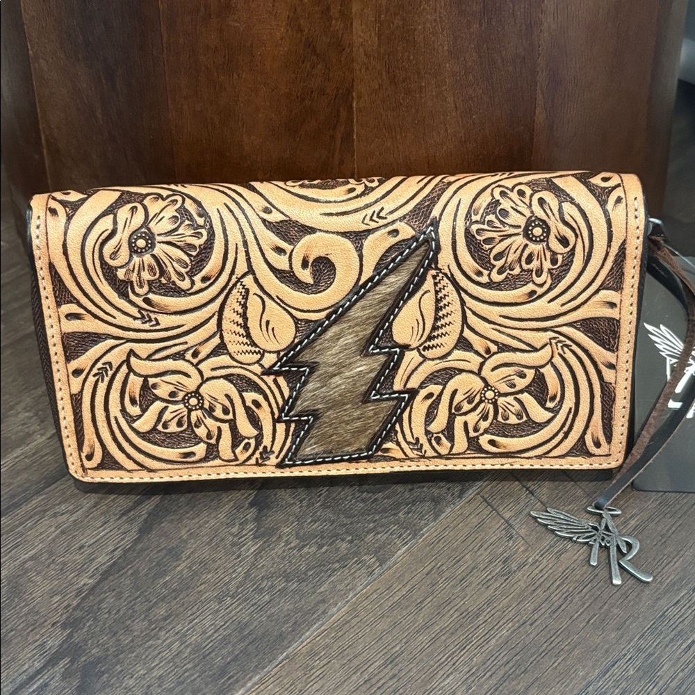 Angel Ranch Morgan Wallet Lightning Bolt calf hair,zip top,14 card,coins,wallet